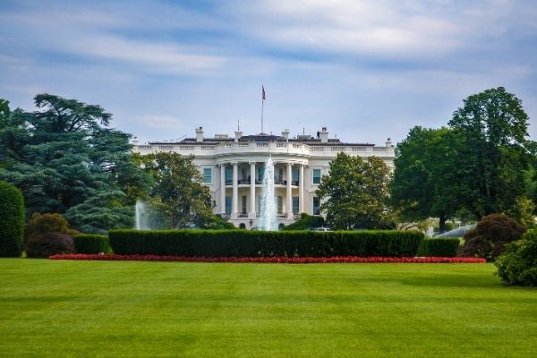 The US president traditionally resides in the White House.
